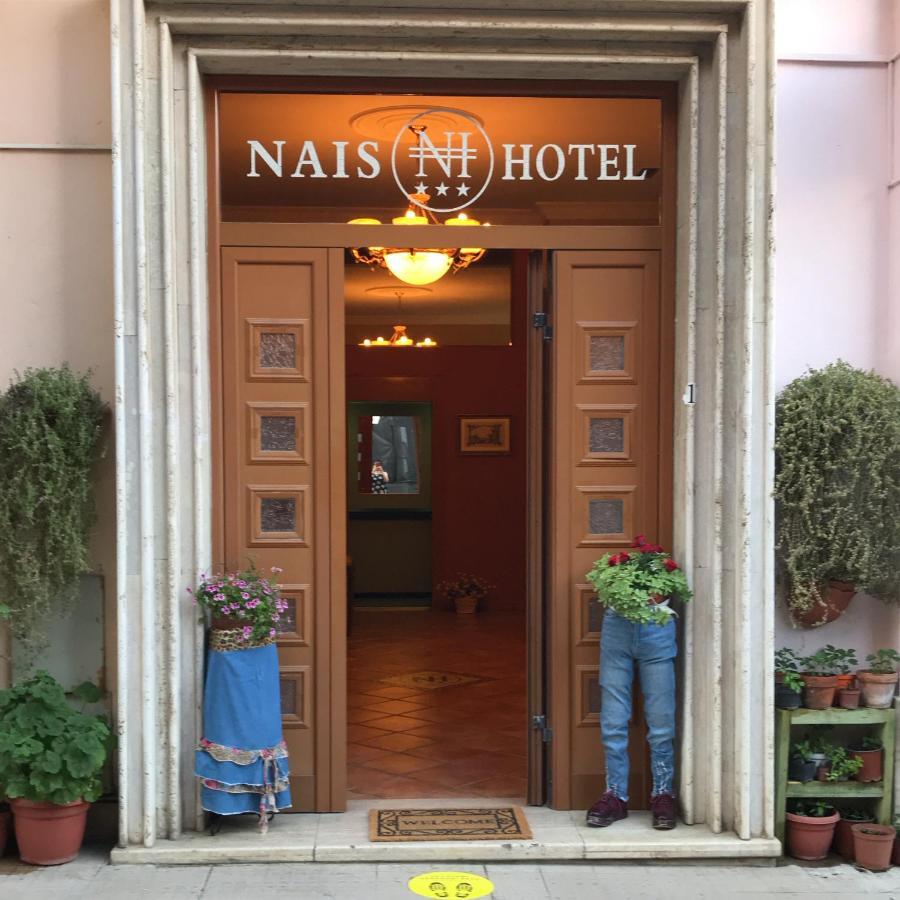 Hotel Nais Durrës Kültér fotó